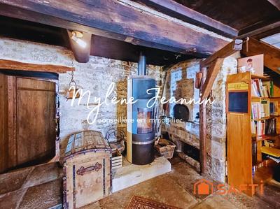 Maison - 238 m² - 7 pièces