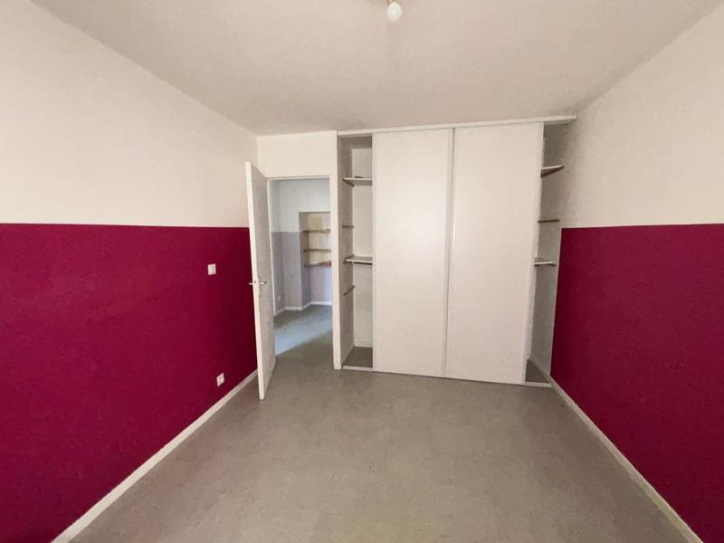 Appartement - 81 m² - 4 pièces