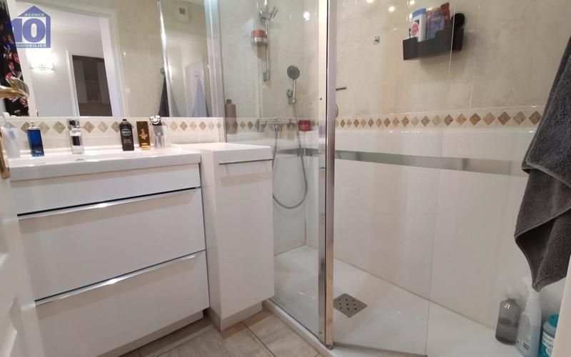 Appartement - 56 m² - 3 pièces