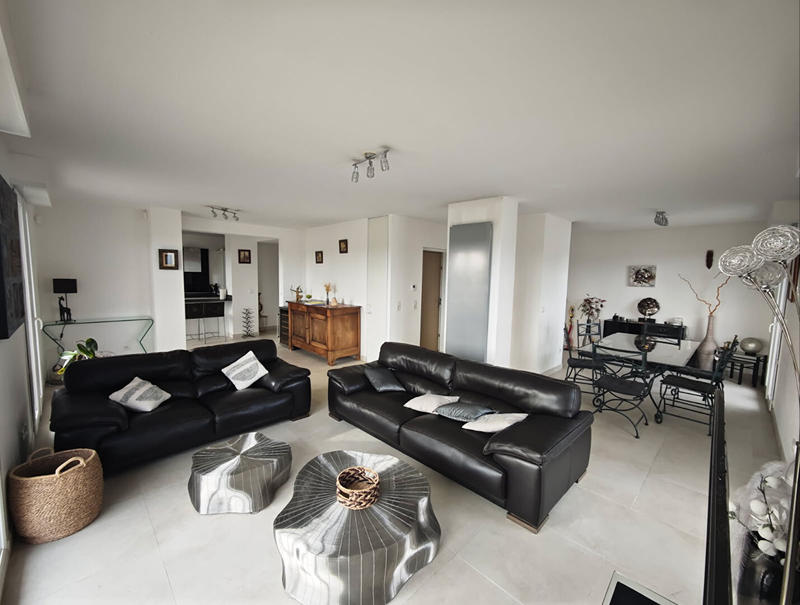 Appartement - 136 m² - 4 pièces