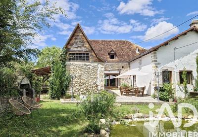 Maison - 168 m² - 5 pièces