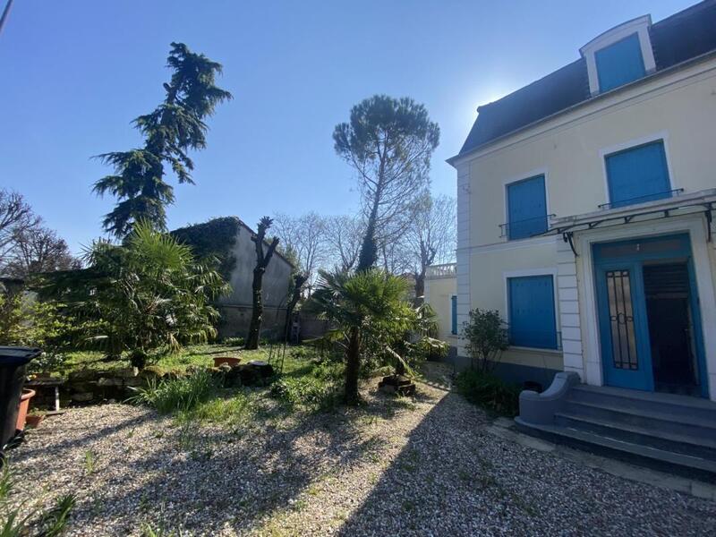 Maison - 151 m² - 7 pièces