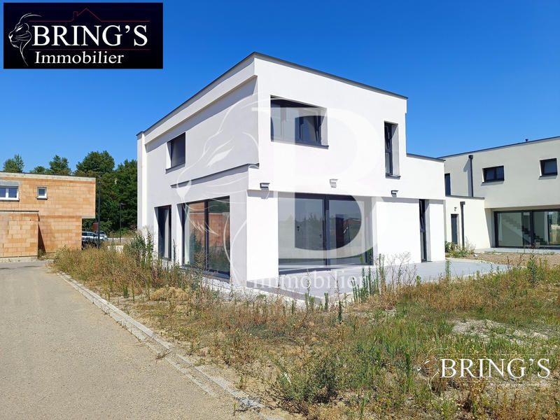 Maison - 124 m² - 4 pièces