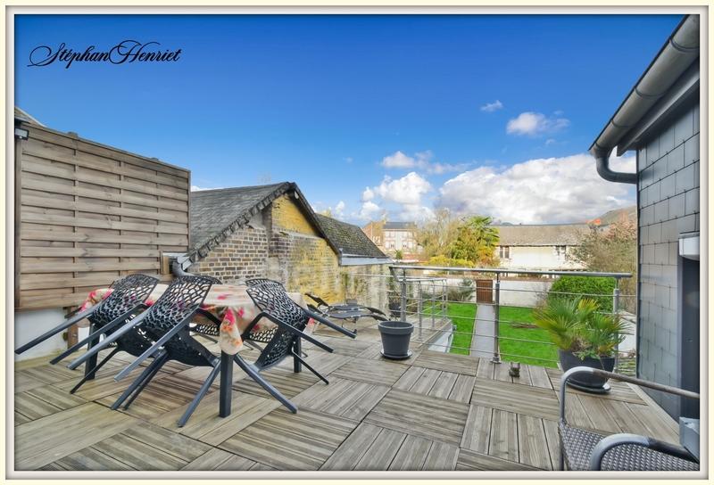 Immeuble - 210 m² - 6 pièces