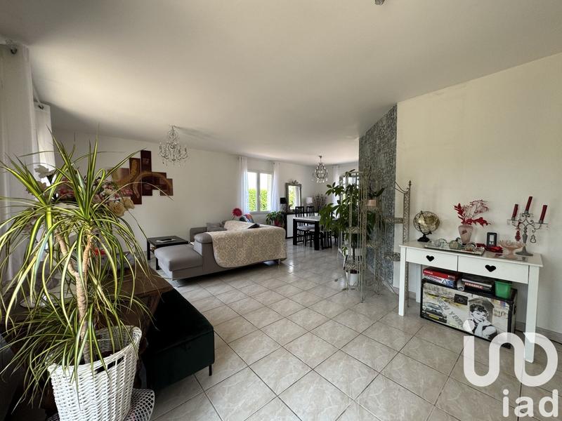 Maison - 95 m² - 4 pièces