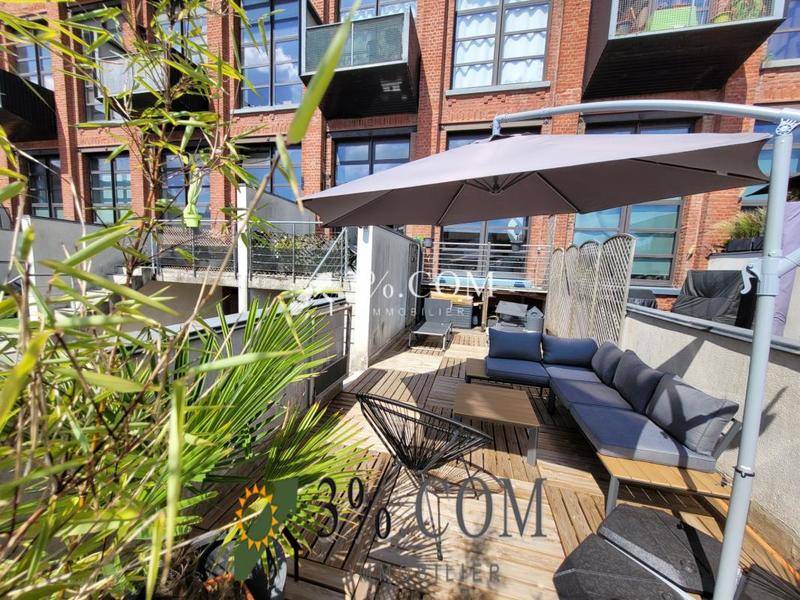 Loft - 144 m² - 5 pièces