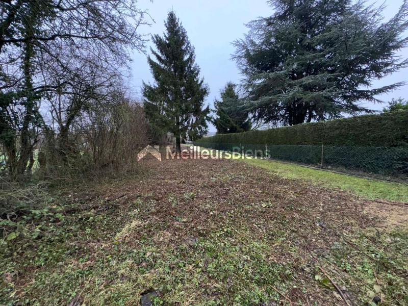 Immeuble - 147 m² - 7 pièces