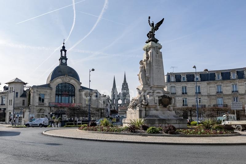 Immeuble - 251 m² - 12 pièces