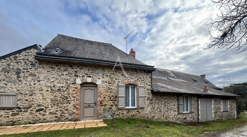 Maison - 208 m² - 7 pièces