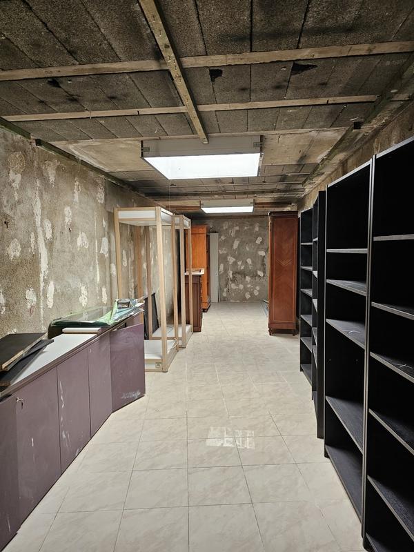 Local commercial - 185 m² - 3 pièces