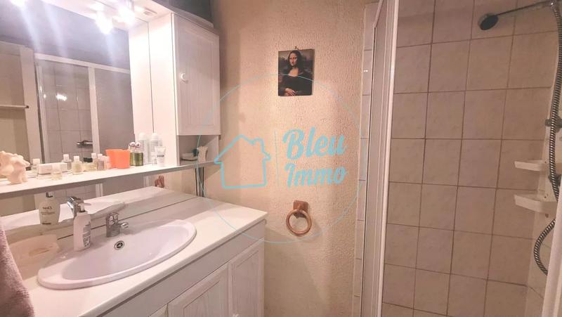 Maison - 288 m² - 8 pièces