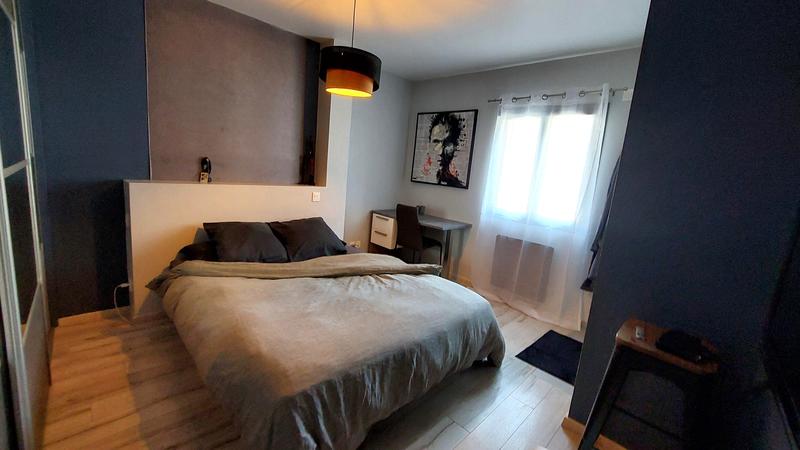 Appartement - 94 m² - 4 pièces