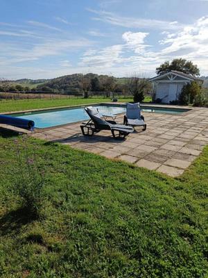 Maison - 200 m² - 5 pièces