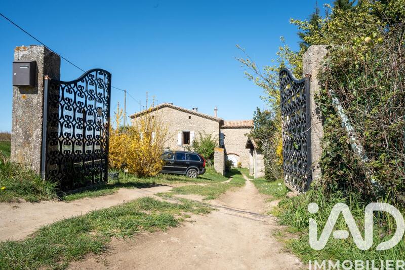 Maison de campagne - 254 m² - 6 pièces