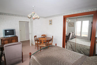 Studio - 33 m² - 1 pièce