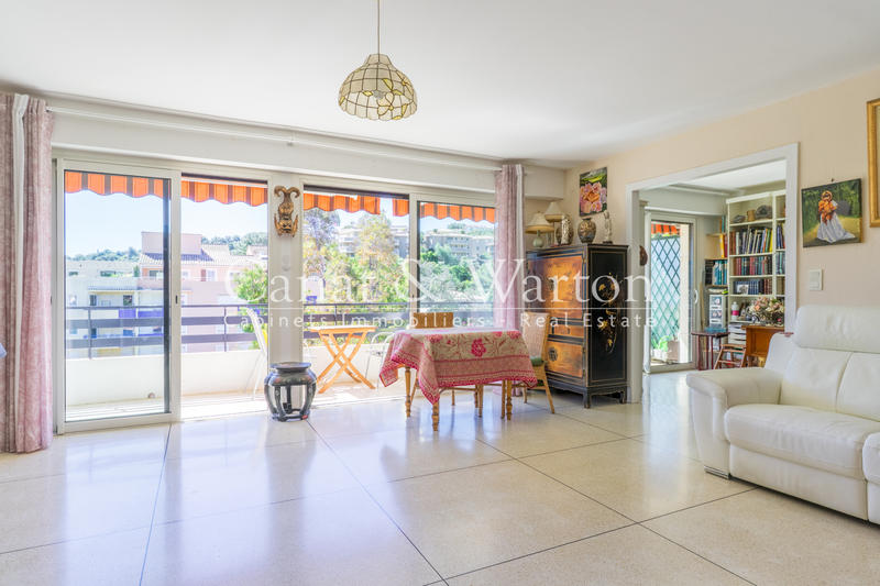 Appartement - 86 m² - 4 pièces