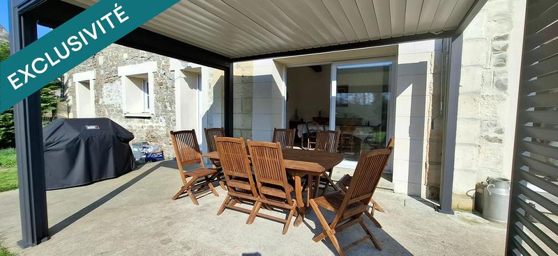 Maison - 225 m² - 6 pièces