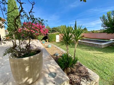 Maison - 200 m² - 6 pièces