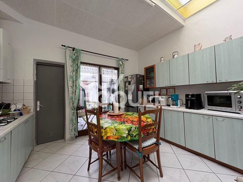 Maison - 110 m² - 5 pièces