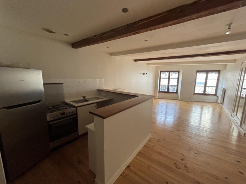 Appartement - 75 m² - 4 pièces