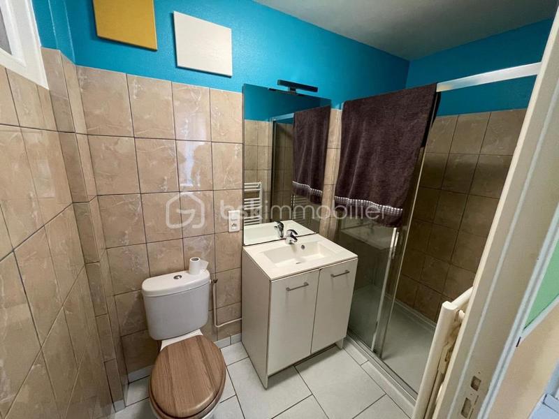 Immeuble - 250 m² - 12 pièces