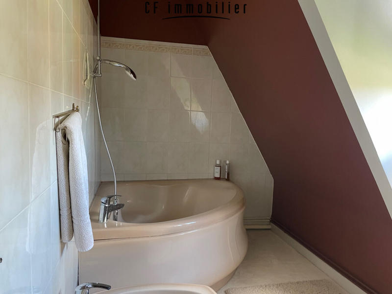 Maison - 157 m² - 6 pièces