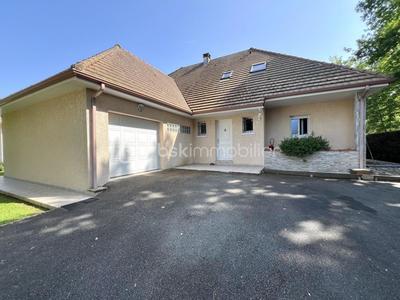 Maison - 131 m² - 6 pièces