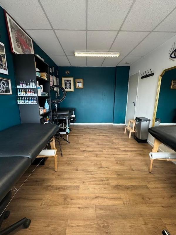 Bureau - 53 m² - 4 pièces