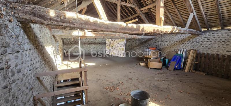 Maison ancienne - 222 m² - 8 pièces