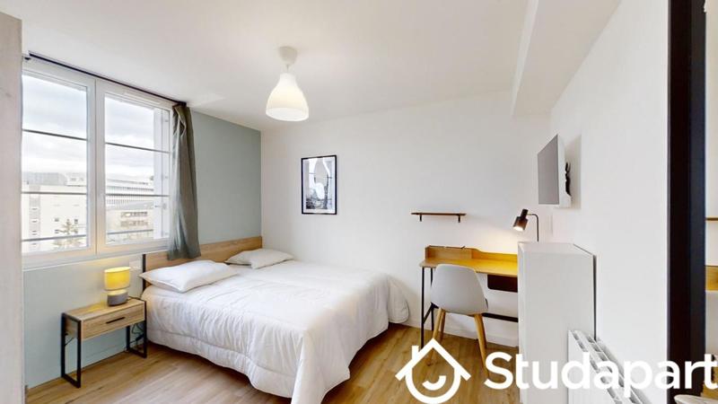 Chambre - 10 m² - 1 pièce