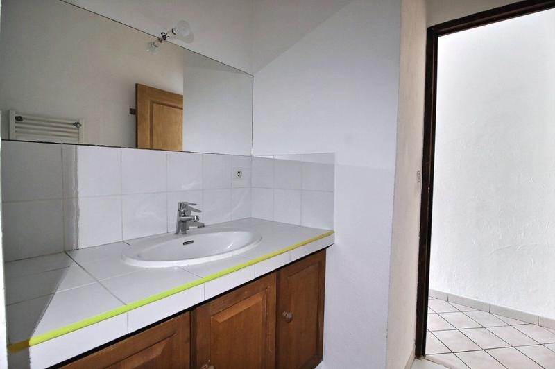 Appartement - 57 m² - 2 pièces