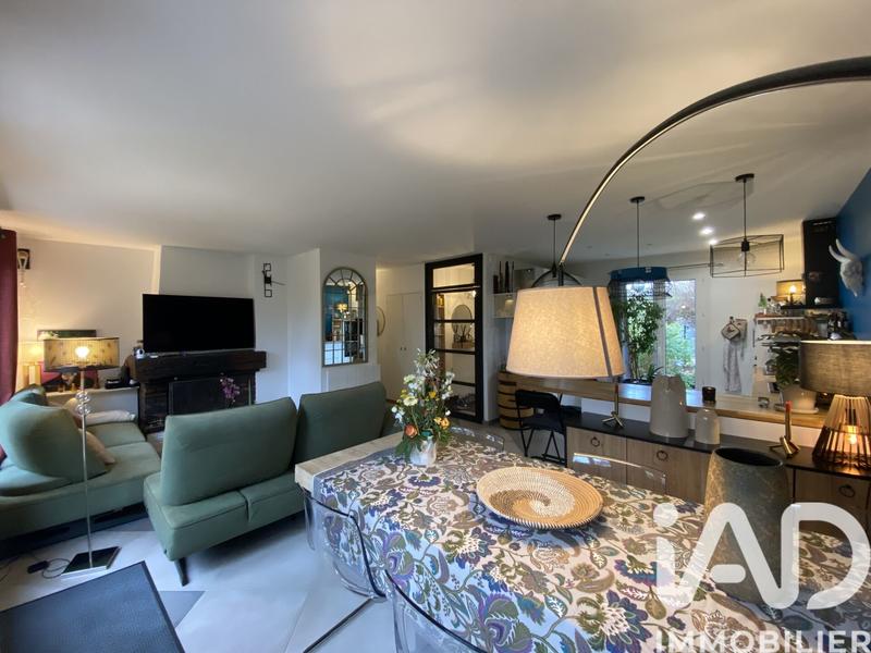 Maison - 101 m² - 5 pièces