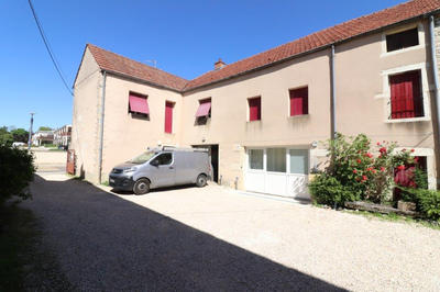 Immeuble - 376 m² - 15 pièces