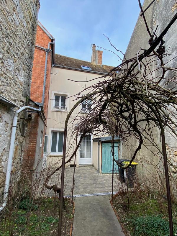 Immeuble - 112 m² - 5 pièces