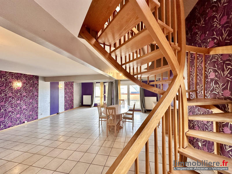 Maison - 158 m² - 5 pièces