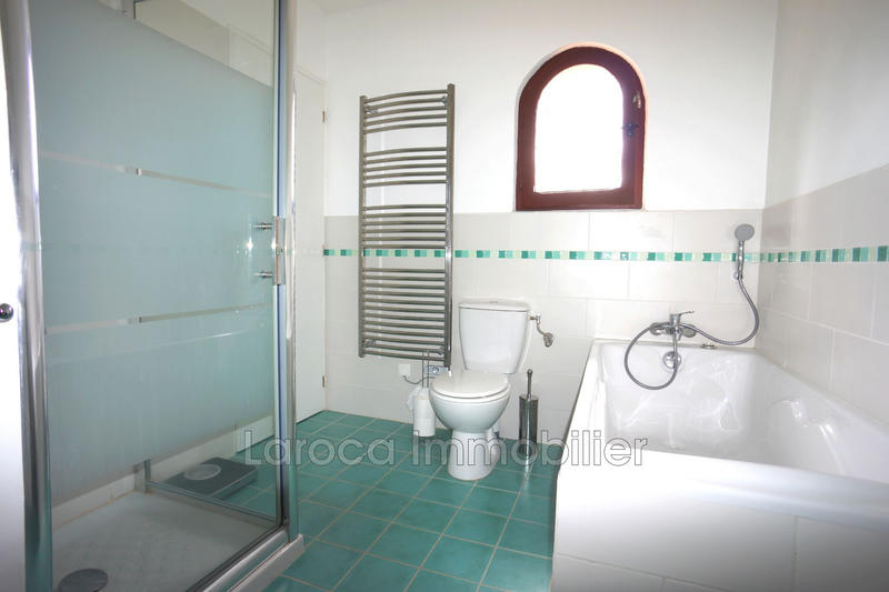 Villa - 106 m² - 4 pièces