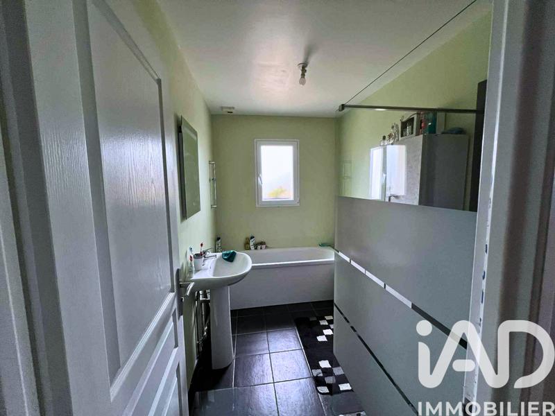 Maison - 185 m² - 6 pièces