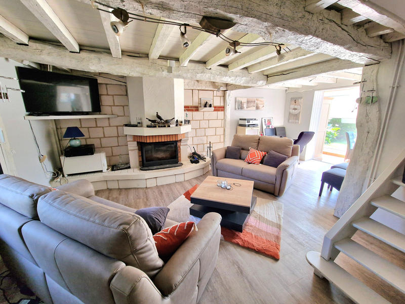 Maison - 205 m² - 6 pièces