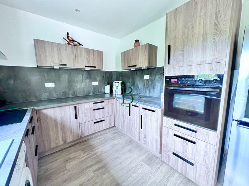 Villa - 92 m² - 5 pièces