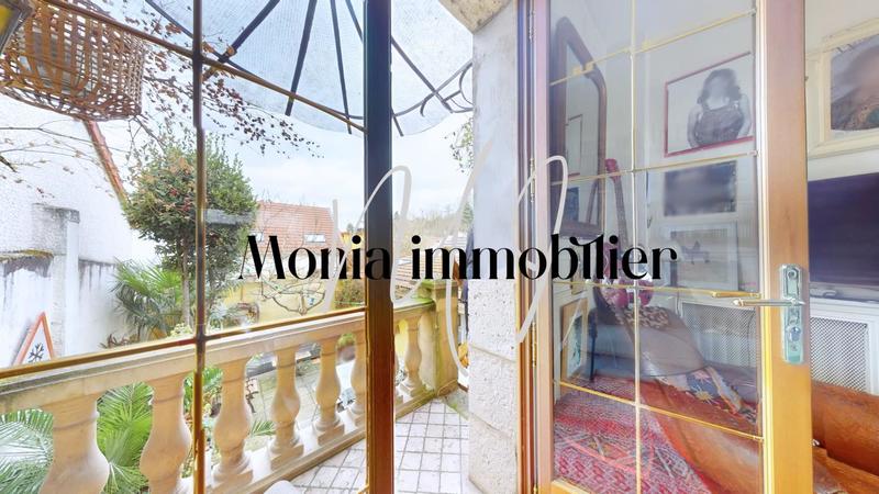 Pavillon - 140 m² - 6 pièces