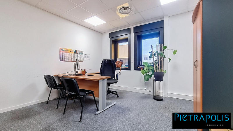 Fonds de commerce - Local d'activité / Entrepôt - 399 m²