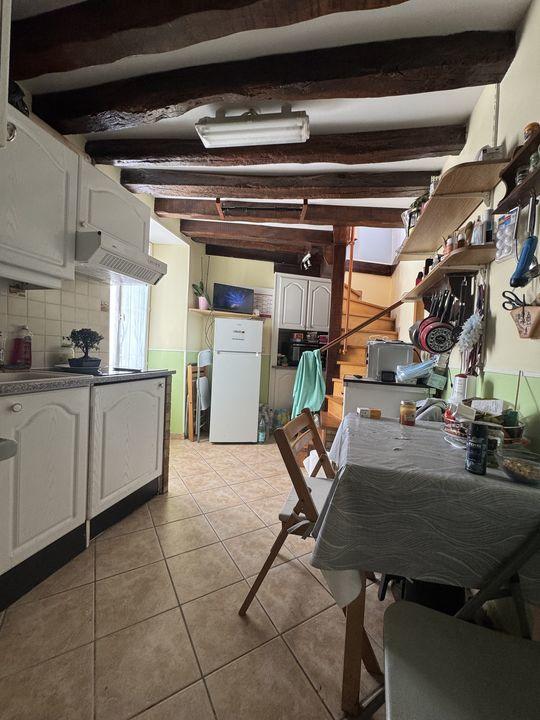 Immeuble - 108 m² - 6 pièces