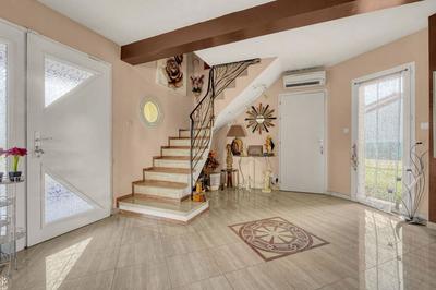 Maison - 190 m² - 5 pièces