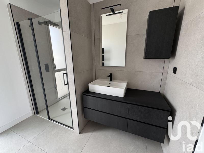 Appartement - 90 m² - 3 pièces