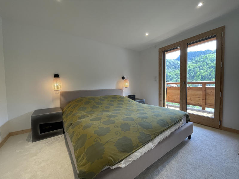 Maison - 241 m² - 8 pièces