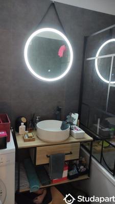 Chambre - 10 m² - 1 pièce