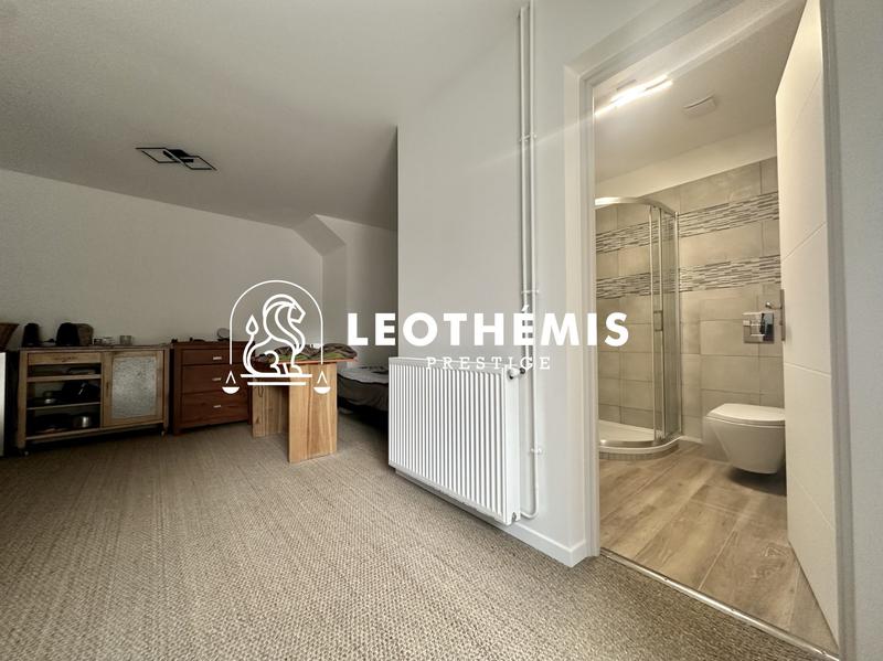 Villa - 397 m² - 9 pièces