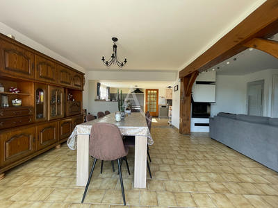 Maison - 128 m² - 7 pièces