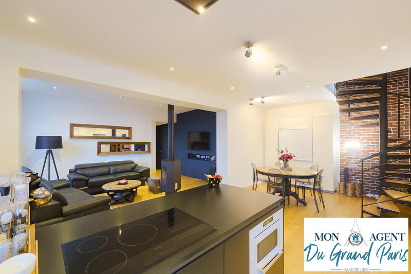 Maison - 136 m² - 6 pièces