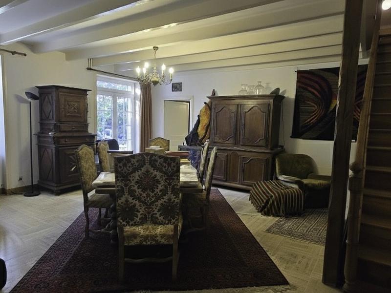Maison bourgeoise - 480 m² - 9 pièces